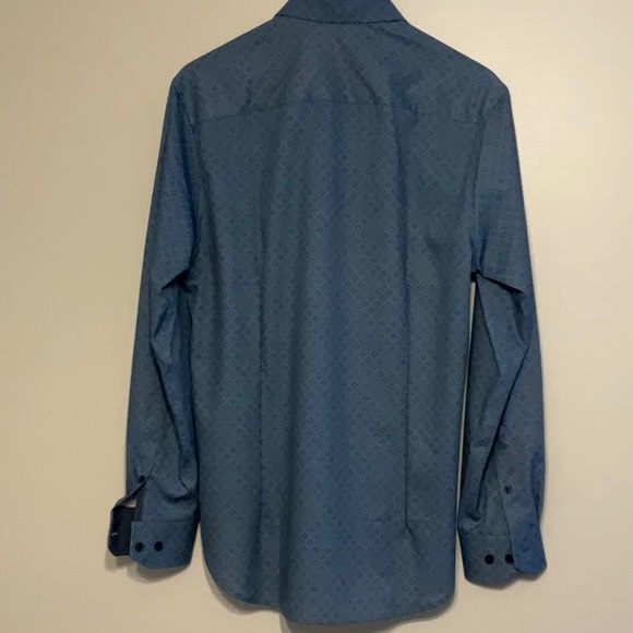 WRK 4-way stretch men’s shirt, dresses up or down! NWOT. - Picture 4 of 6